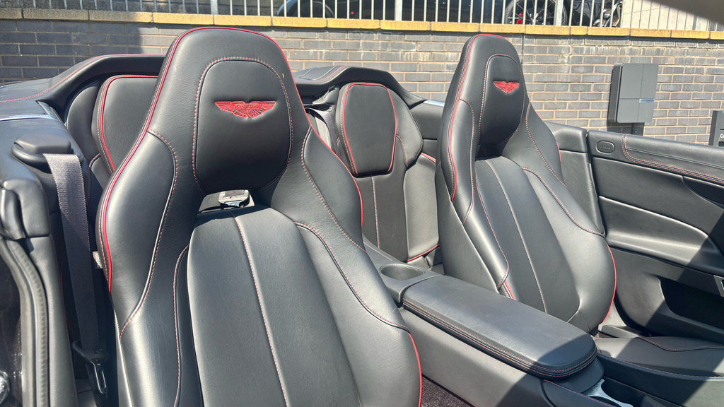 Aston Martin Vanquish Petrol #12