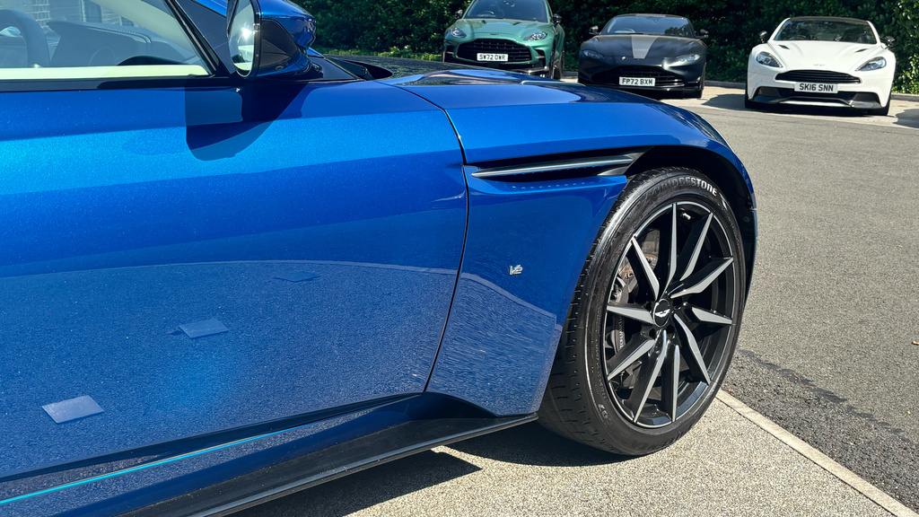 Aston Martin DB11 V12 Euro 6 Black #9