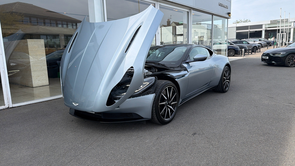 Aston Martin DB11 V8 Volante Silver #23