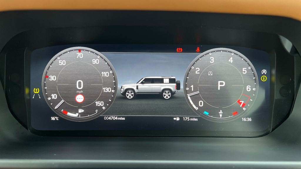 Land Rover Defender 110 D300 X-dynamic Se Silver #16