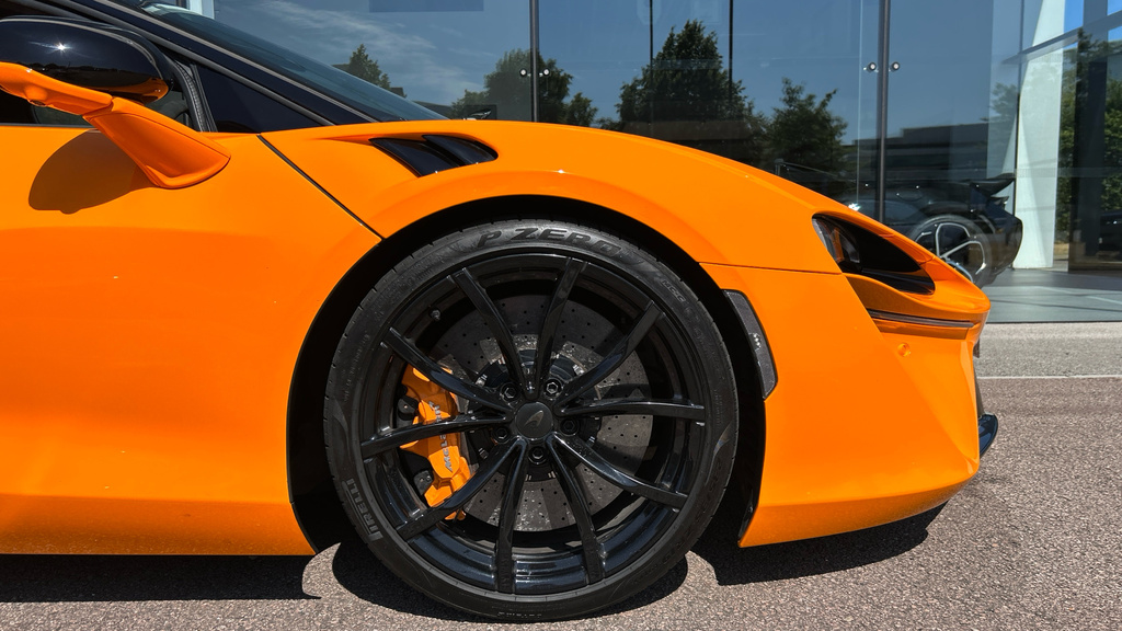 McLaren Artura Performance Spec Grey #8