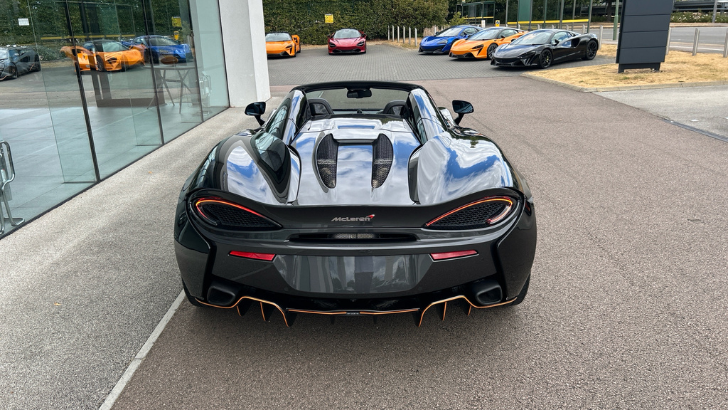 McLaren 570S Coupe 3.8 T V8 2019 White #29