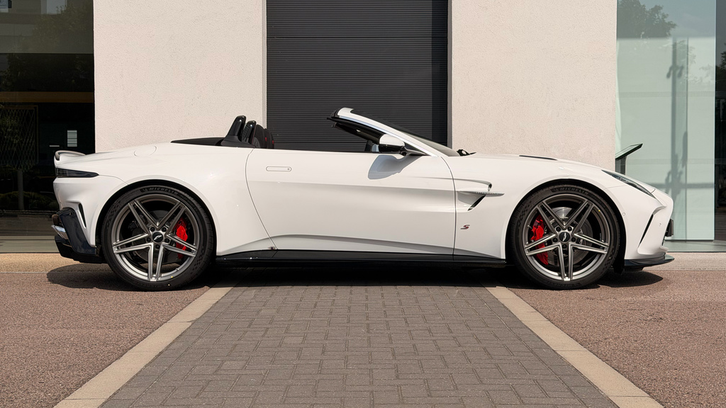 Aston Martin Vantage V8 S Roadster Brown #15