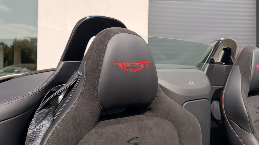 Aston Martin Vantage V8 S Roadster White #5