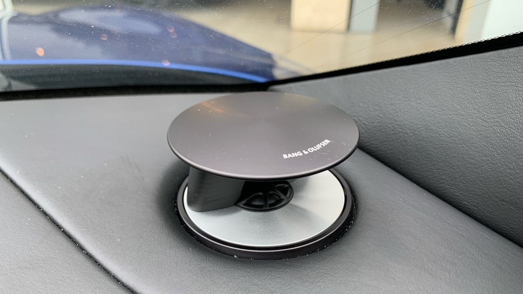 Aston Martin DBS Dbs V12 Superleggera Touchtronic Grey #22