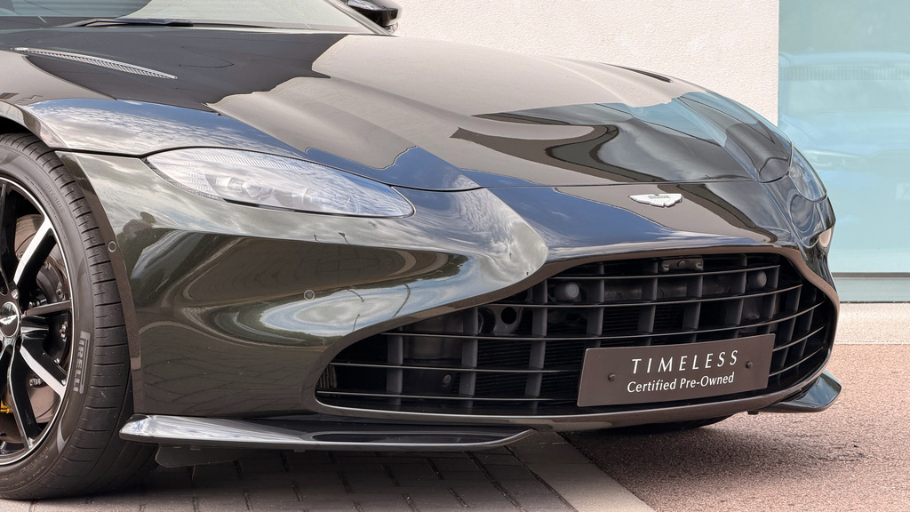 Aston Martin Vantage Vantage F1 Edition V8 Green #18