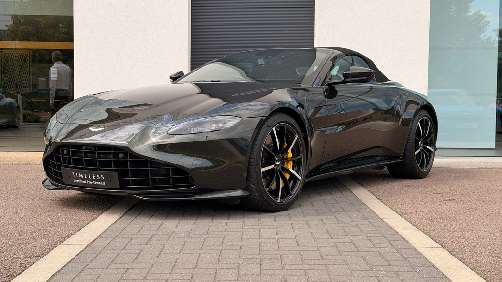 Aston Martin Vantage Vantage F1 Edition V8 Green #26
