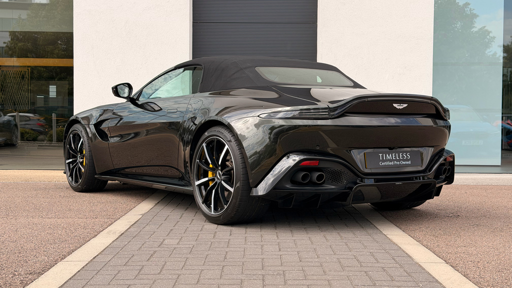 Aston Martin Vantage Vantage F1 Edition V8 Green #30