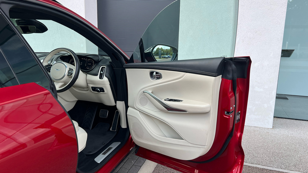 Aston Martin DBX 4.0 V8 4Wd Euro 6 Ss Grey #37