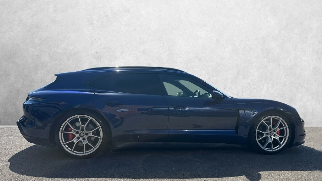 Porsche Taycan Estate Blue #5