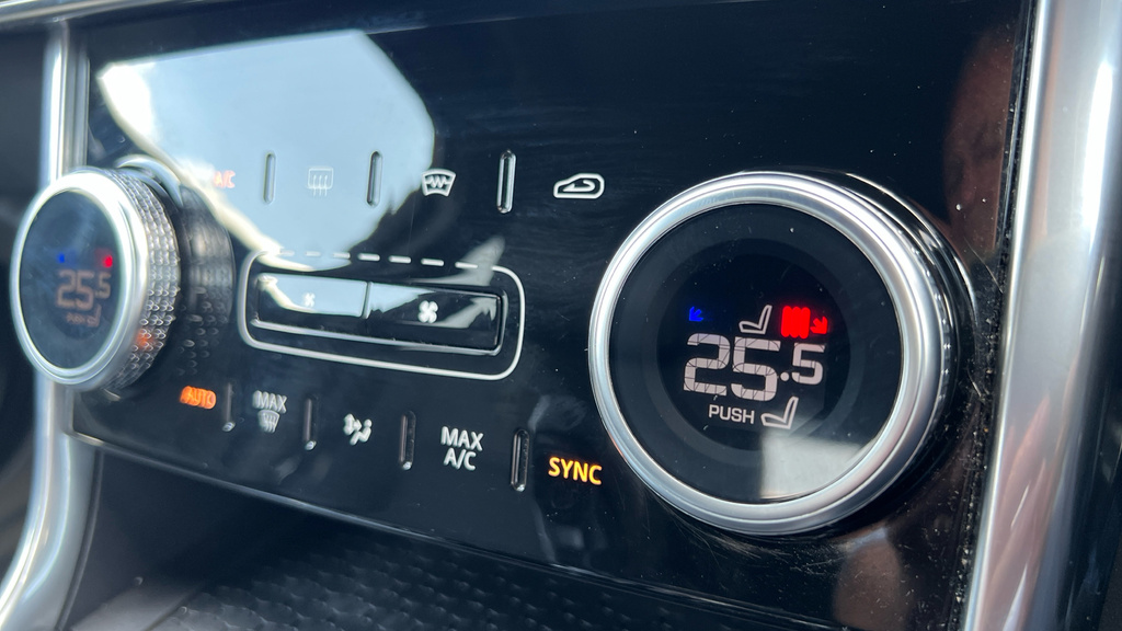 Jaguar XE D200 Mhev R-dynamic Hse Black Euro 6 Red #40