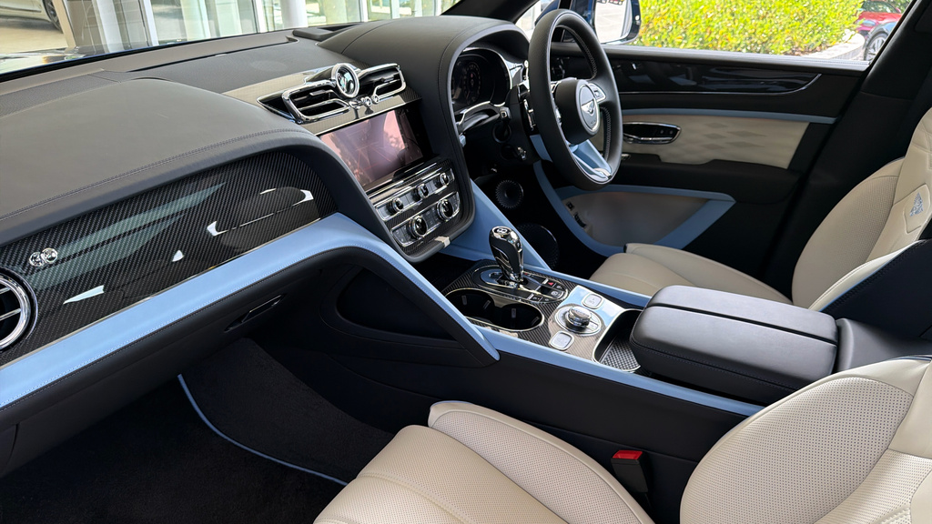 Bentley Bentayga 4.0 V8 Artenara Edition Blue #2