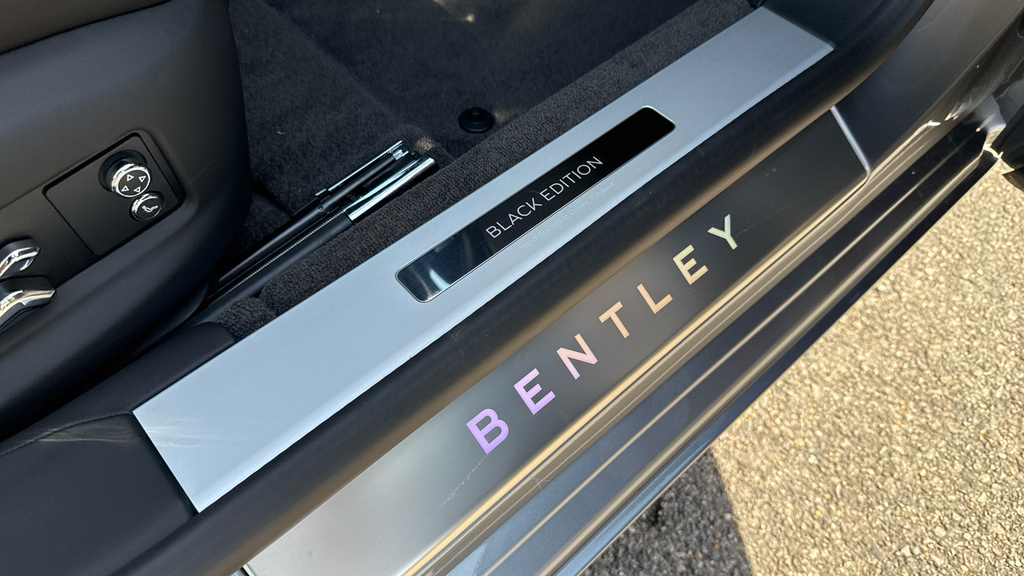 Bentley Flying Spur 4.0 V8 Ultra-performance 25.9Kwh Speed Saloon Silver #19