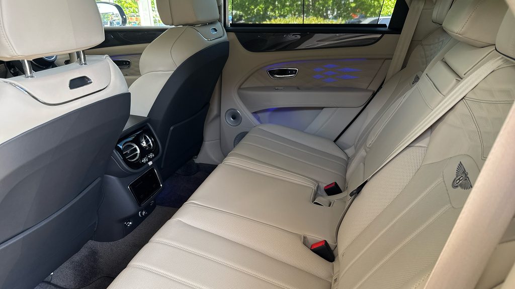 Bentley Bentayga 4.0 V8 Speed Touring Spec Estate SD75YFZ Grey #15