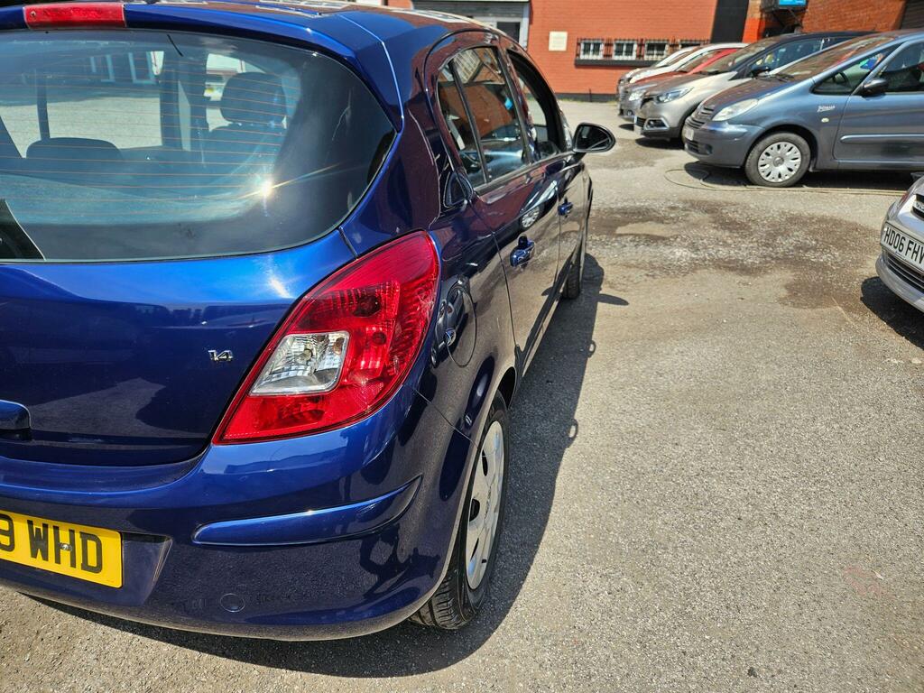 Vauxhall Corsa 1.4I 16V Club Blue #6
