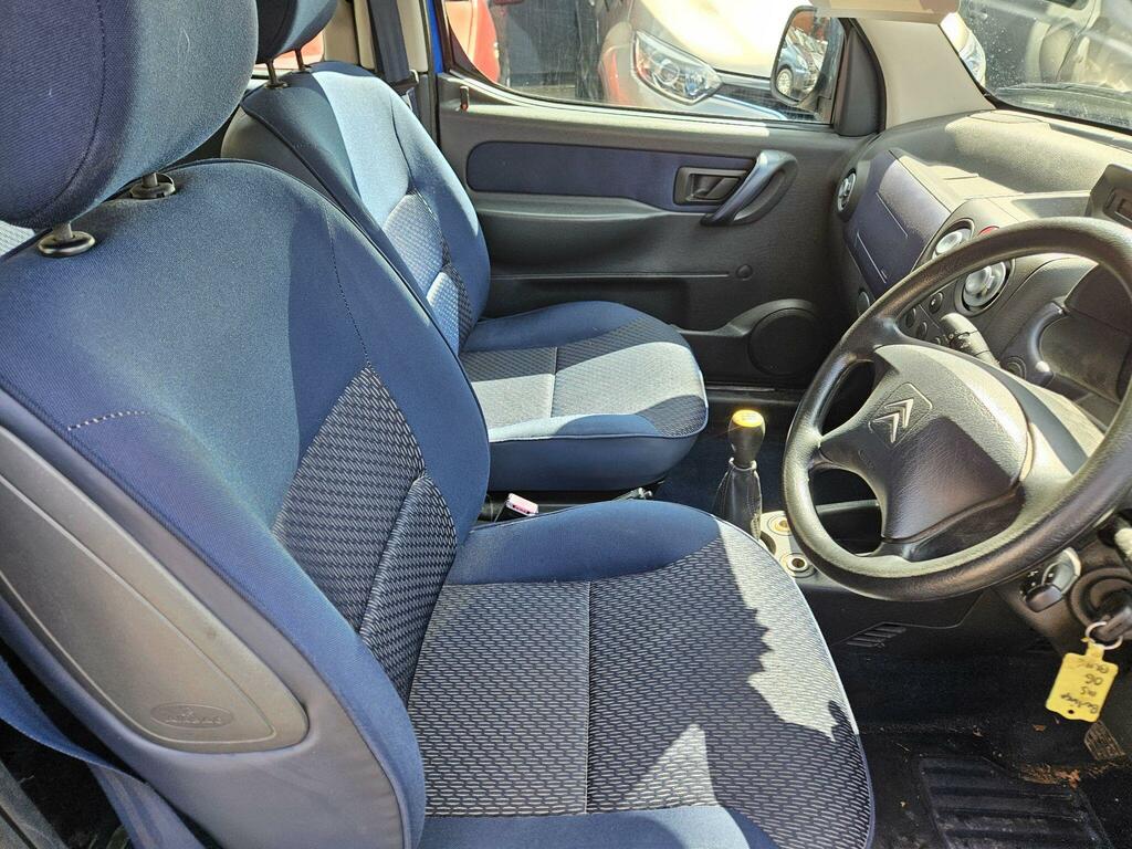 Citroen Berlingo 1.4 Forte Multispace Blue #4