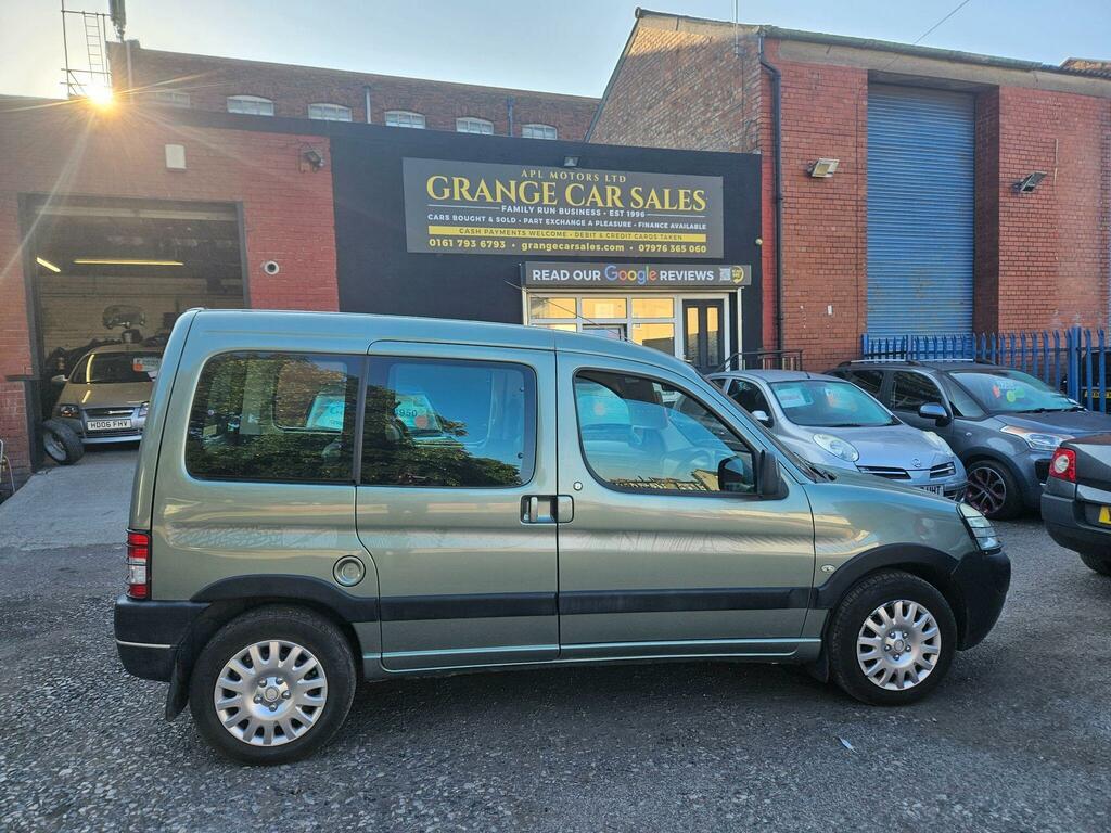 Peugeot Partner 1.6 Hdi Escapade Green
