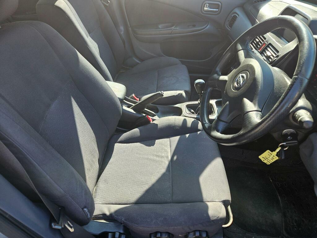Nissan Almera 1.5 Sve Blue #4