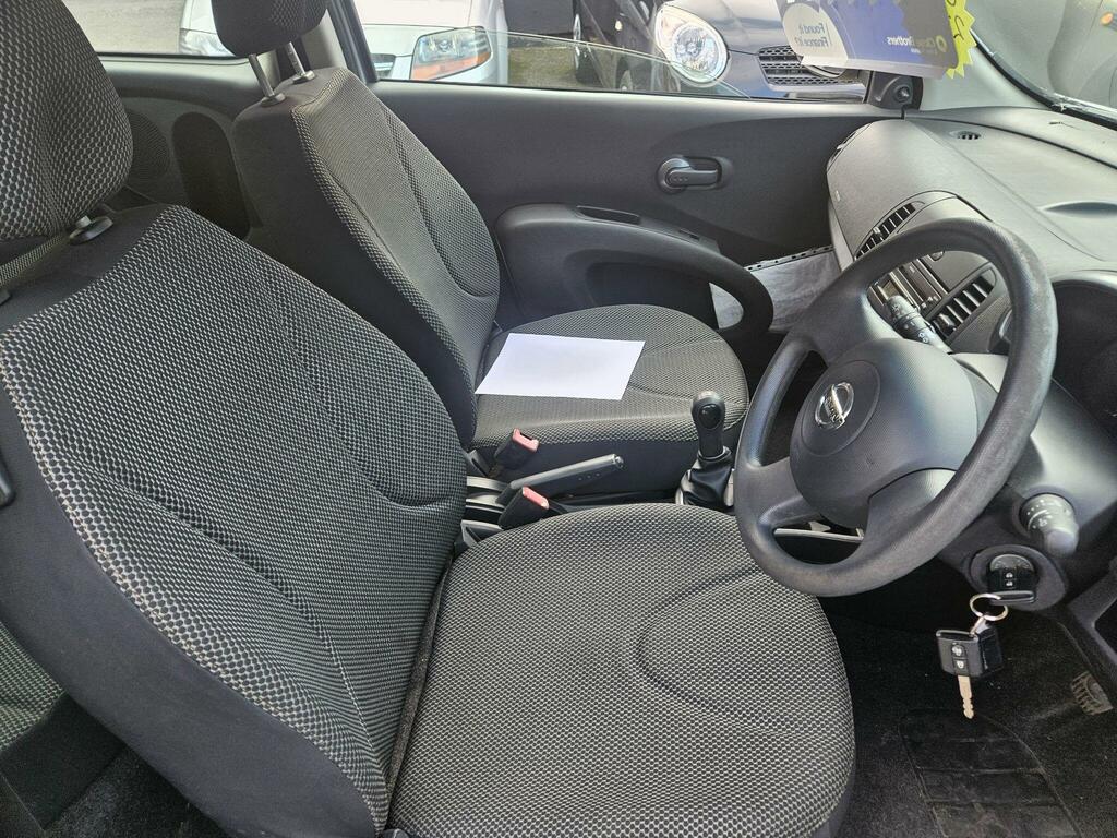Nissan Micra Visia Silver #4