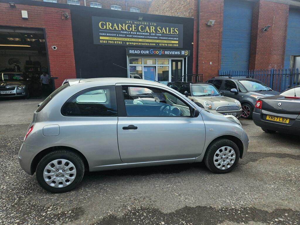 Nissan Micra Visia Silver