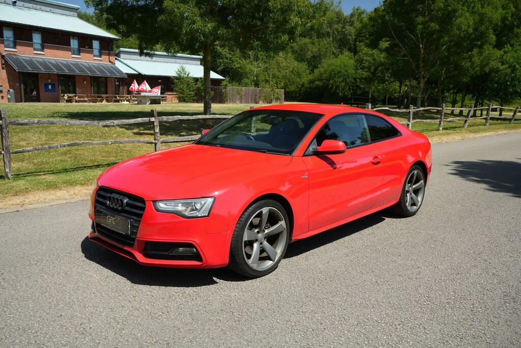 Audi A5 Black Edition Red #3