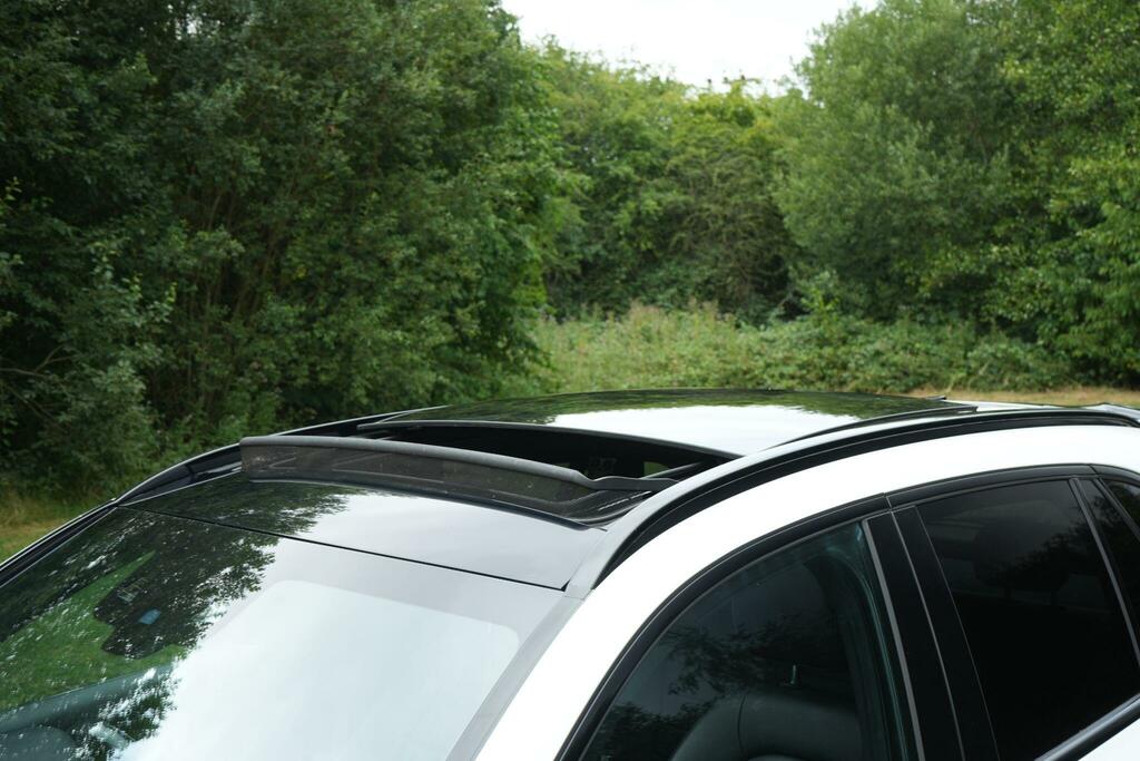 Mercedes-Benz GLC Class Glc 220 D White #52