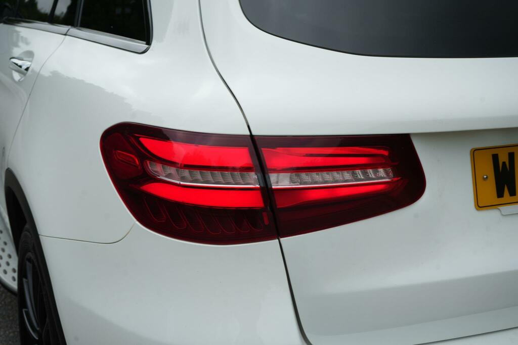 Mercedes-Benz GLC Class Glc 220 D White #55