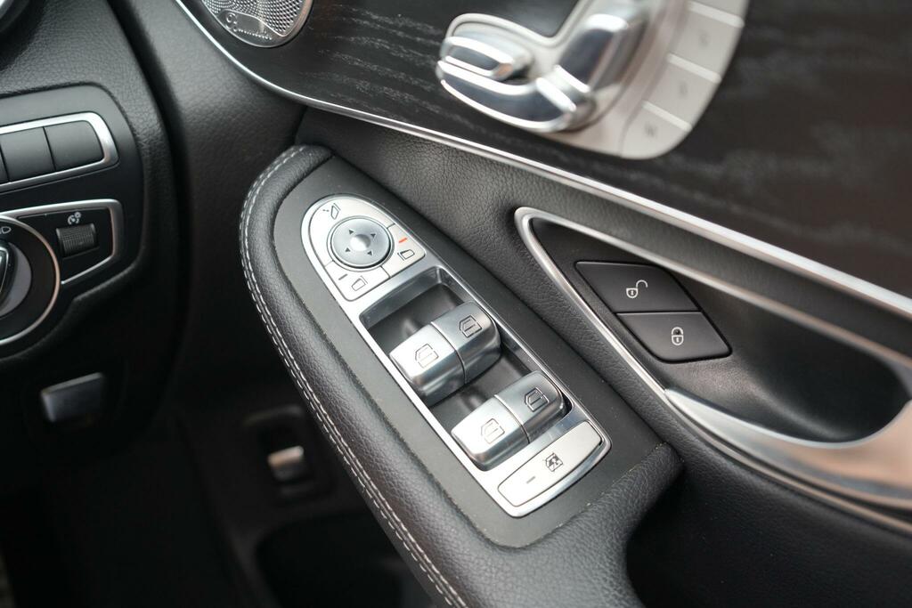 Mercedes-Benz GLC Class Glc 220 D White #37