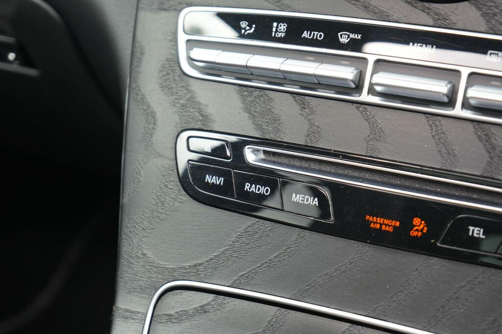 Mercedes-Benz GLC Class Glc 220 D White #27