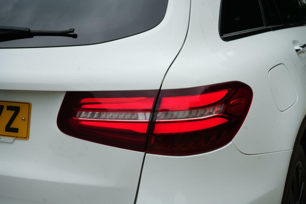 Mercedes-Benz GLC Class Glc 220 D White #56