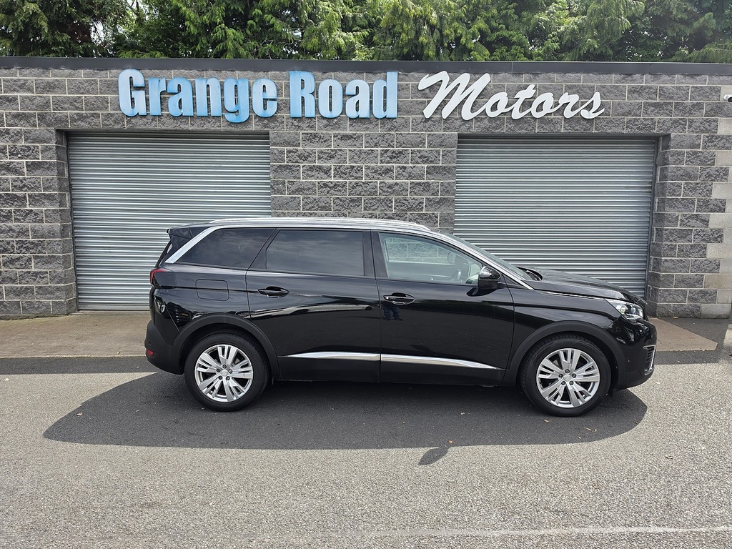 Peugeot 5008 Puretech Allure U1953 Ulez Black #3