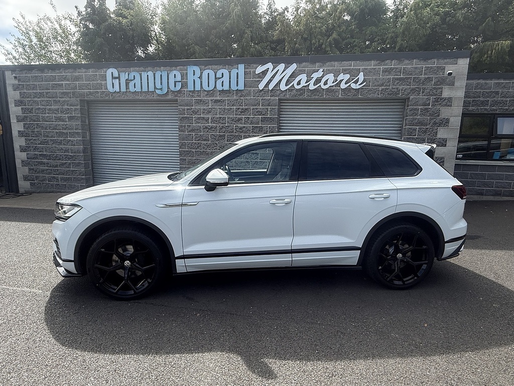Volkswagen Touareg Tdi V6 Sel U1959 Ulez White #3
