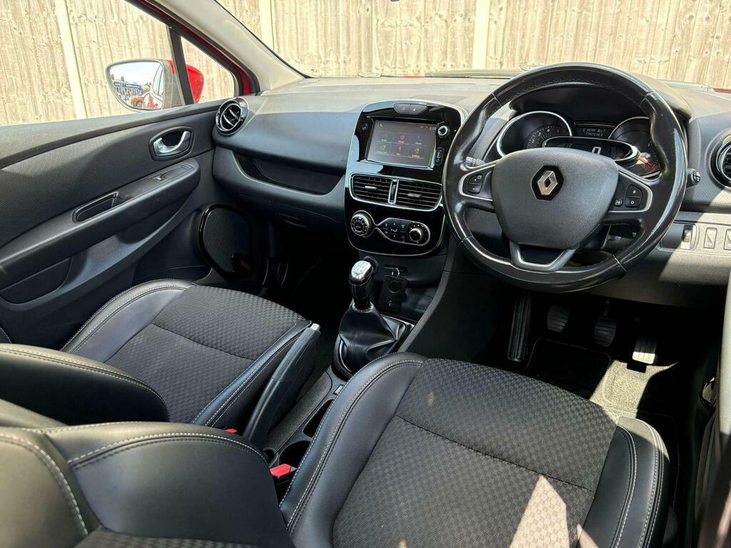 Renault Clio 1.5 Dci Dynamique S Nav Hatchback HN17UGY Red #5