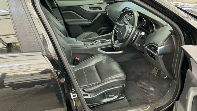 Jaguar F-Pace D240 R-sport Suv Black #3