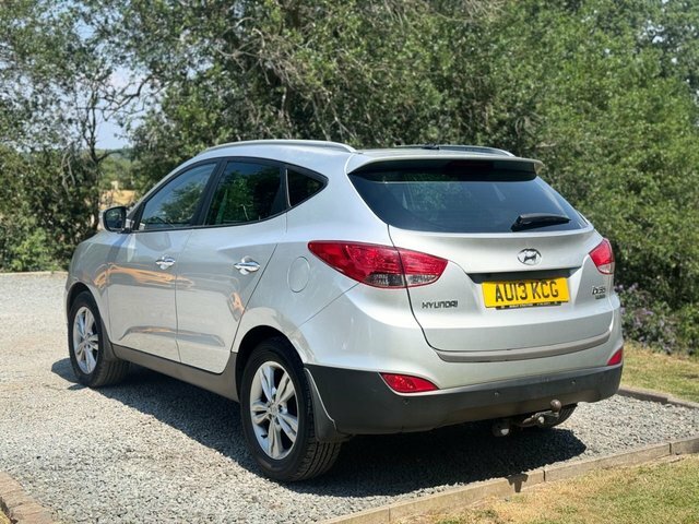 Hyundai Ix35 Crdi Premium Suv Silver #2