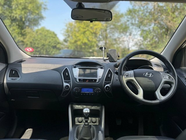 Hyundai Ix35 Crdi Premium Suv Silver #5