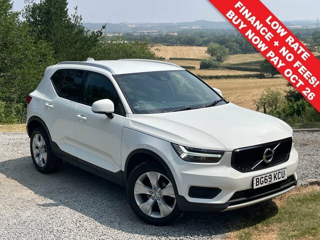 Volvo XC40 T3 Momentum Suv BG69KCU White #2