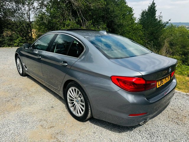 BMW 5 Series 530D Se Saloon Blue #2