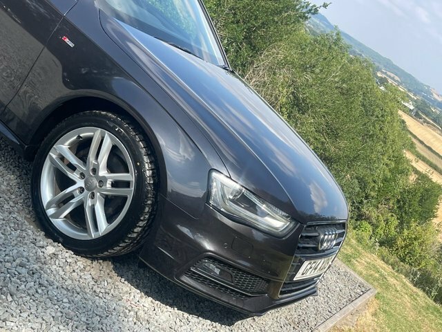 Audi A4 Avant Avant Estate White #17