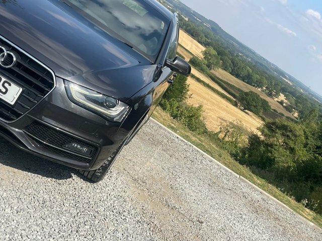 Audi A4 Avant Avant Estate White #8