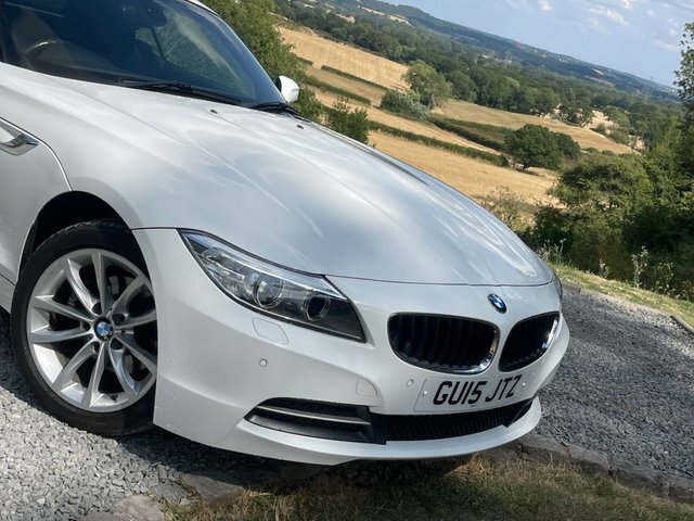 BMW Z4 20I Convertible White #4