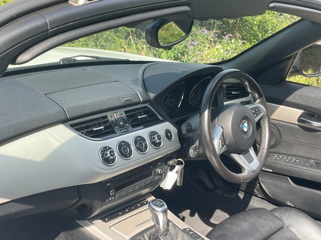 BMW Z4 2L M Sport White #8