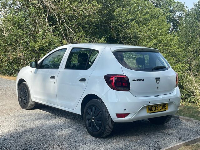 Dacia Sandero Tce Essential Hatchback White #2