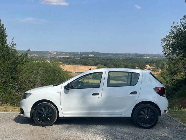 Dacia Sandero Sandero Comfort Sce White #19