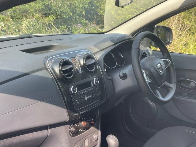 Dacia Sandero Sandero Comfort Sce White #16