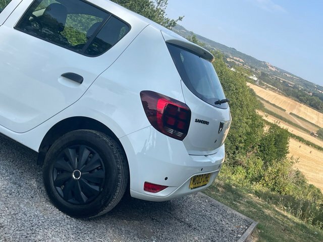 Dacia Sandero Sandero Comfort Sce White #17