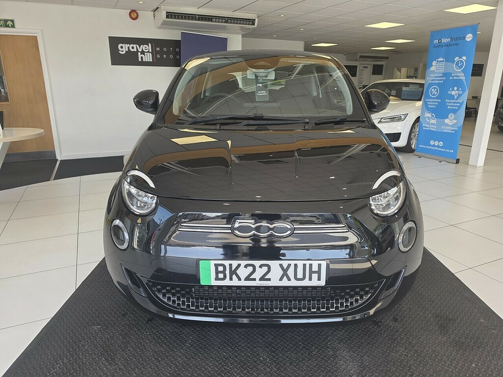 Fiat 500E 42Kwh Icon Hatchback 118 Ps U BK22XUH Black #2