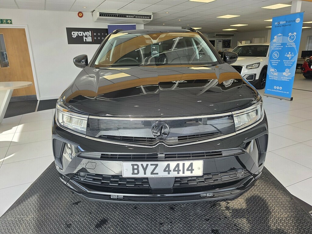 Vauxhall Grandland 1.6 13.2Kwh Gs Line Suv Plug-in Hybrid Black