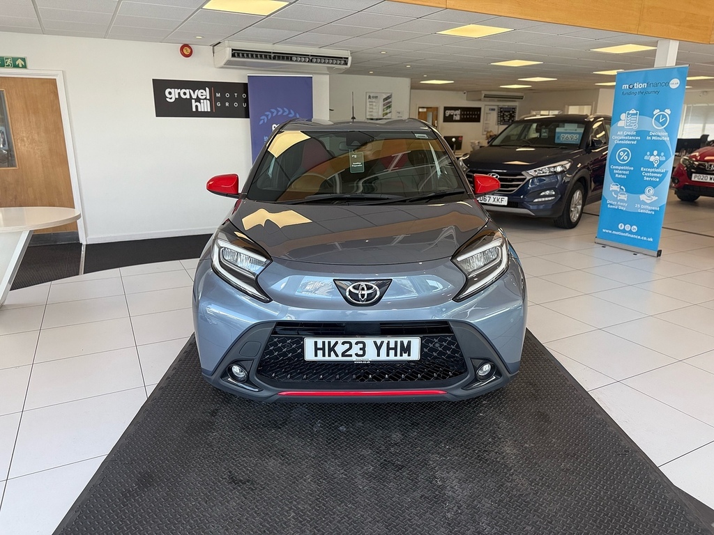 Toyota Aygo X 1.0 Vvt-i Undercover Hatchback E Grey