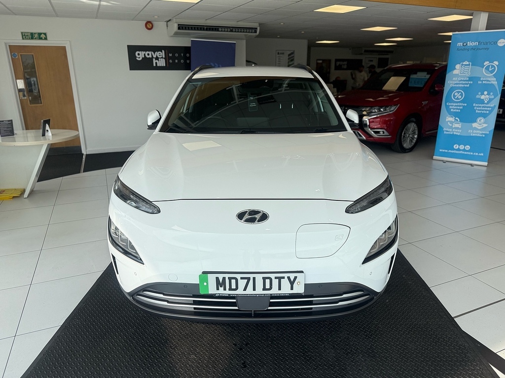 Hyundai Kona 64Kwh Premium Suv 10.5Kw Charge MD71DTY White #2